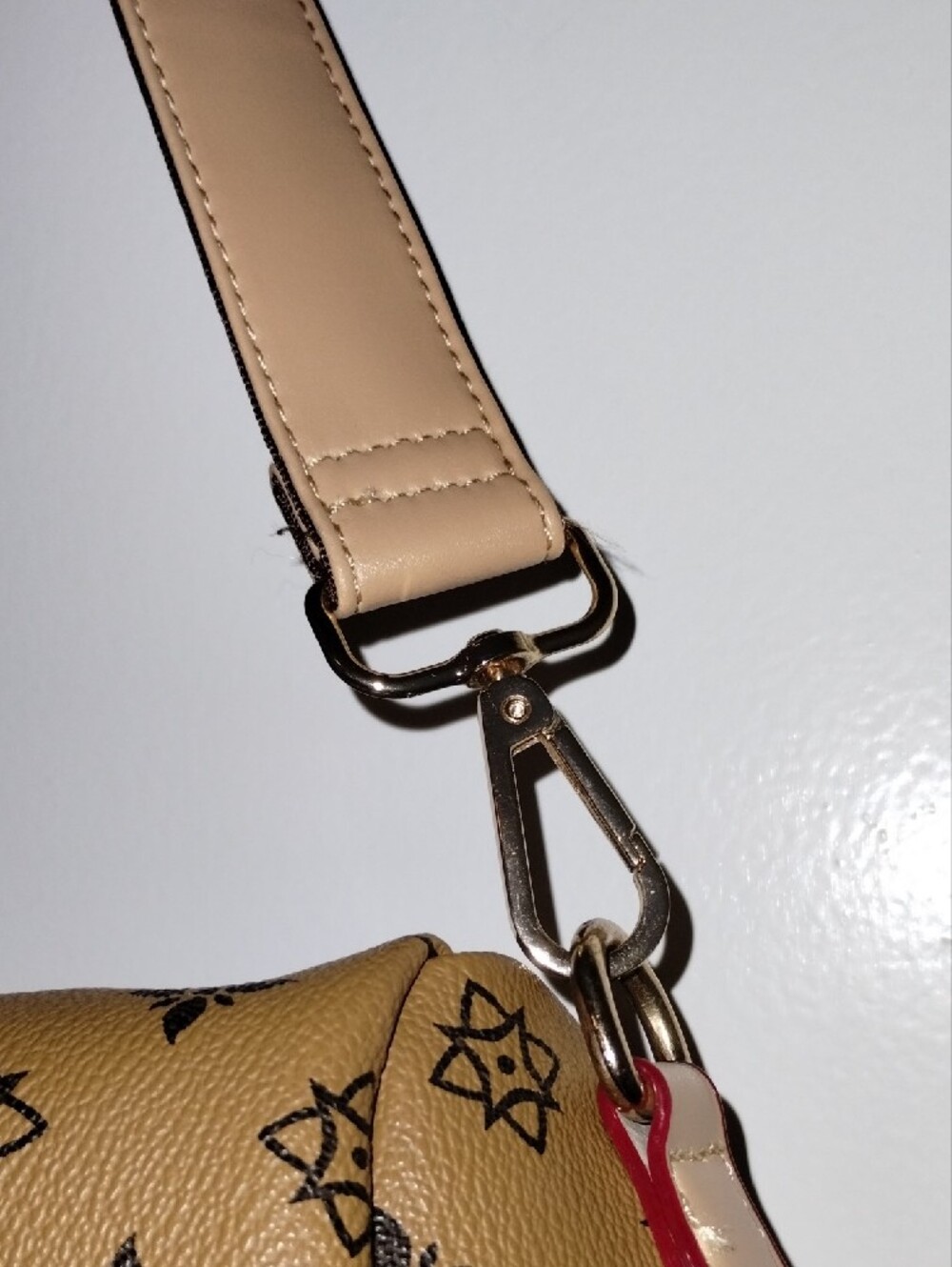 Logo-Print Shoulder/Backpack with Pouch - Picture 9 of 16